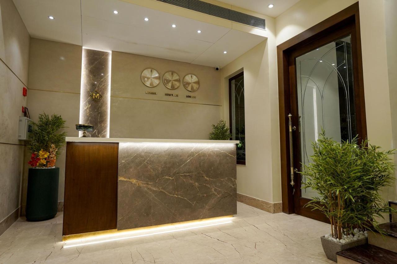 M2 Square By Monday Premium Hotel Nagpur Bagian luar foto